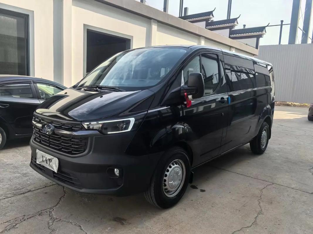 【福特新全顺6座中轴中顶价格,江铃全顺好还是福特全顺好】