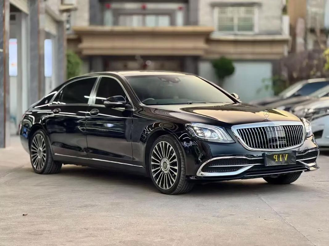 大奔驰迈巴赫价格及图片/奔驰迈巴赫大车