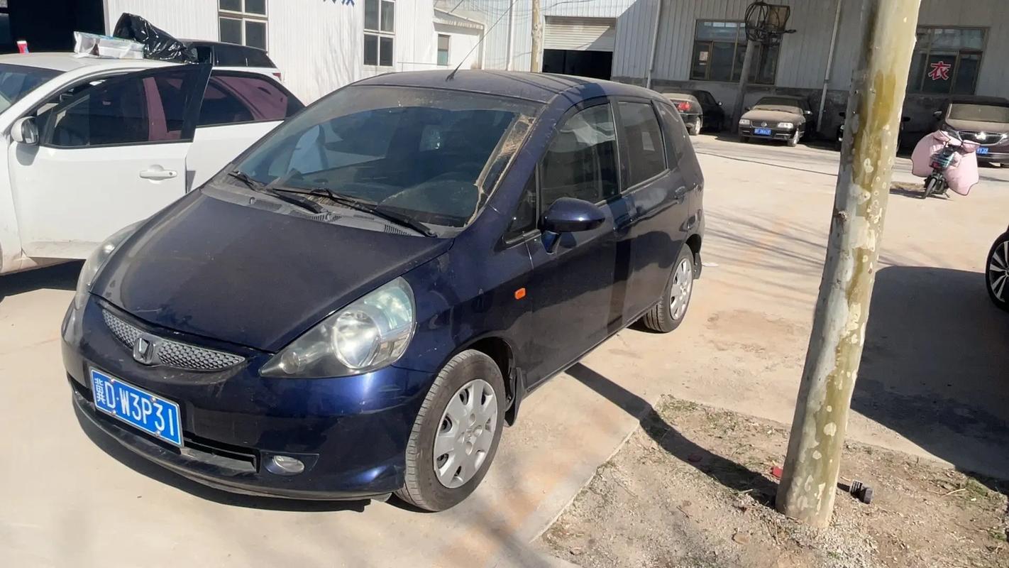 【本田飞度2004款,本田飞度2004款油耗13个正常吗】