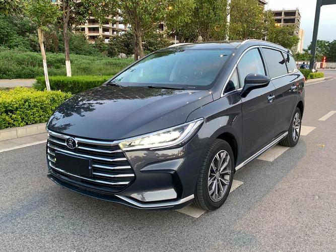 比亚迪7座商务车多少钱,比亚迪七座商务车电动汽车