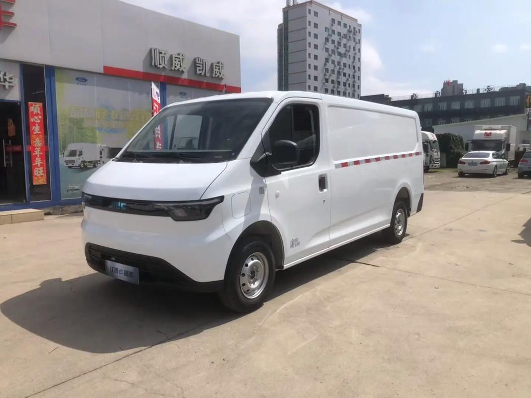 江铃集团新能源汽车有限公司(江铃集团新能源汽车有限公司好进吗)