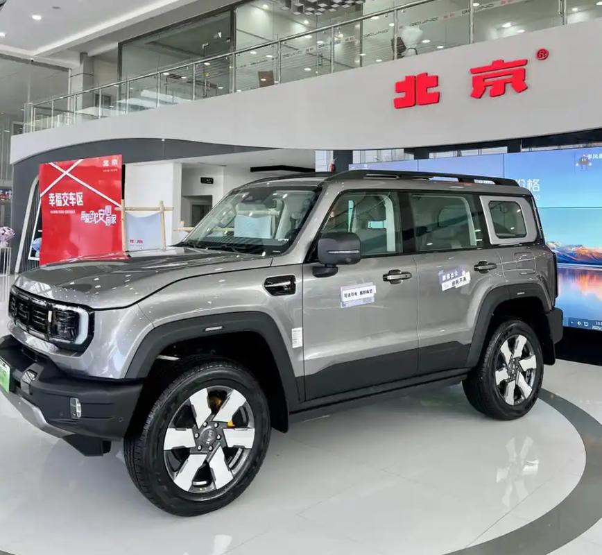 bj40越野车报价(越野车北京bj40)