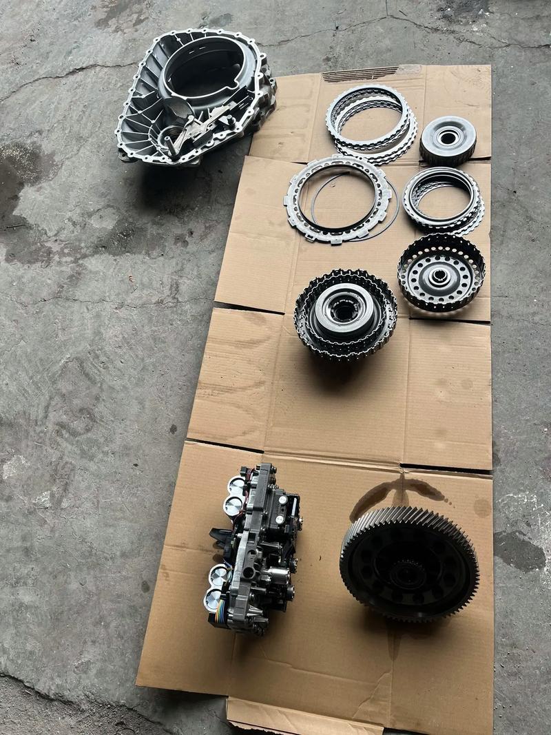 众泰t700变速箱多少钱一个/众泰t700变速箱好拆吗